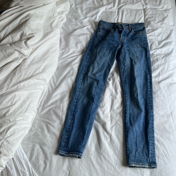 Levi’s Wedgie Jeans size 25 - Picture 4 of 4